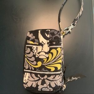 Vera Bradley Wristlet Black/Green/White Wallet